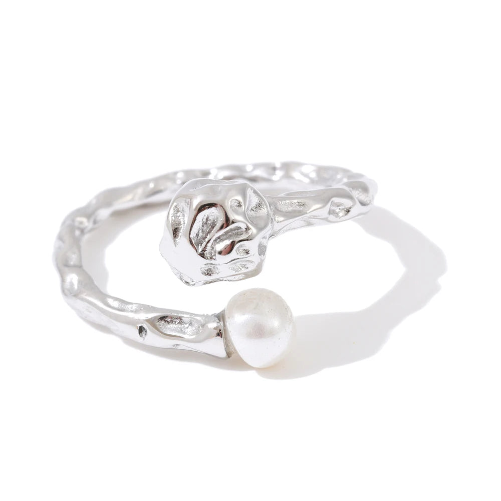 Hammered Pearl Ring